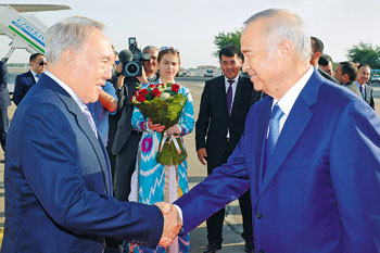 1372255614